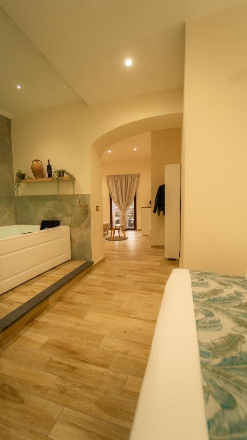 Sensoria Naxos Suites Giardini Naxos Bagian luar foto